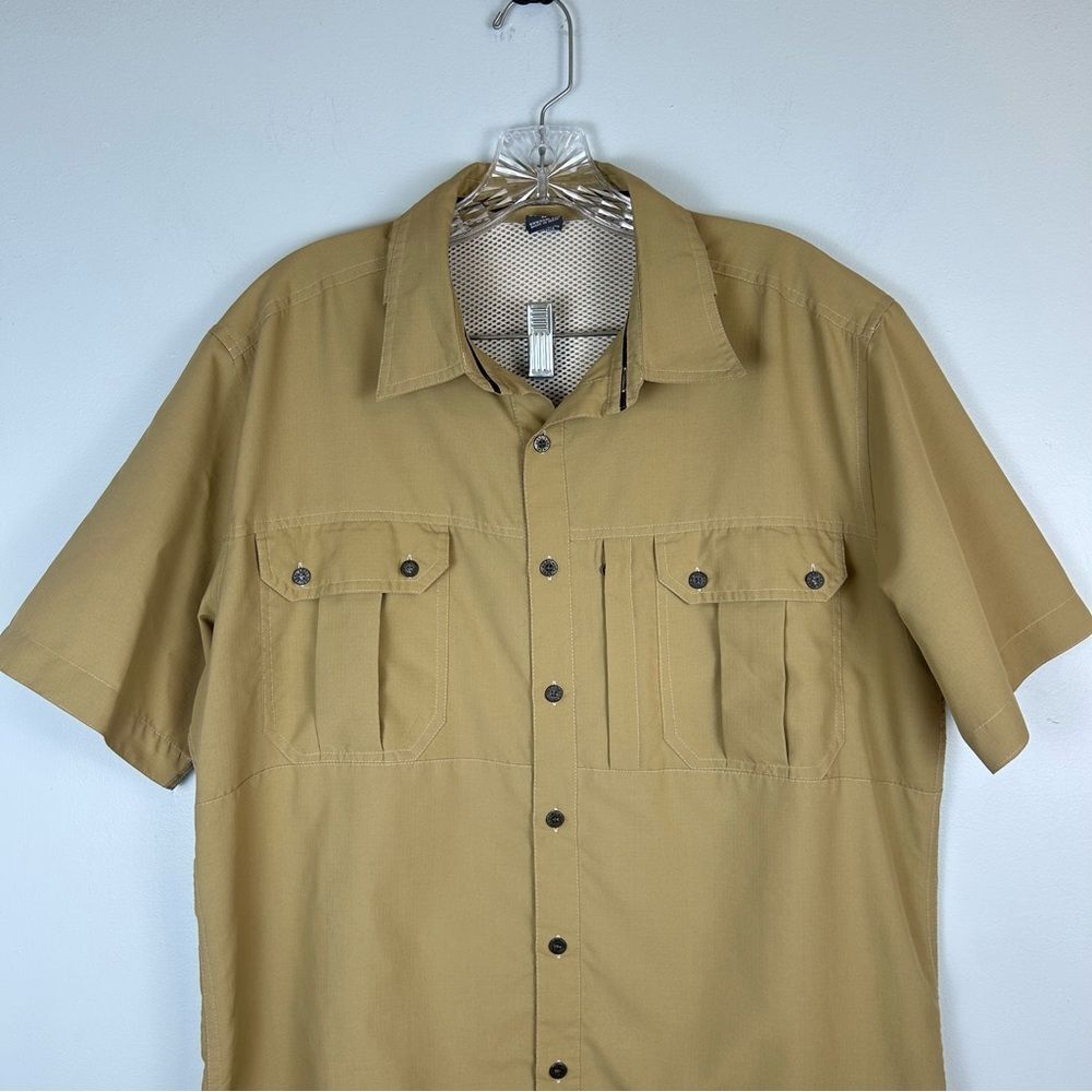 Kuhl Wunderer Short Sleeve Shirt UPF 50 Khaki Outdoors Hiking Fishing Casual M - Picture 3 of 16
